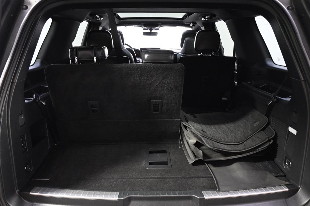 used 2024 Lincoln Navigator car, priced at $61,999