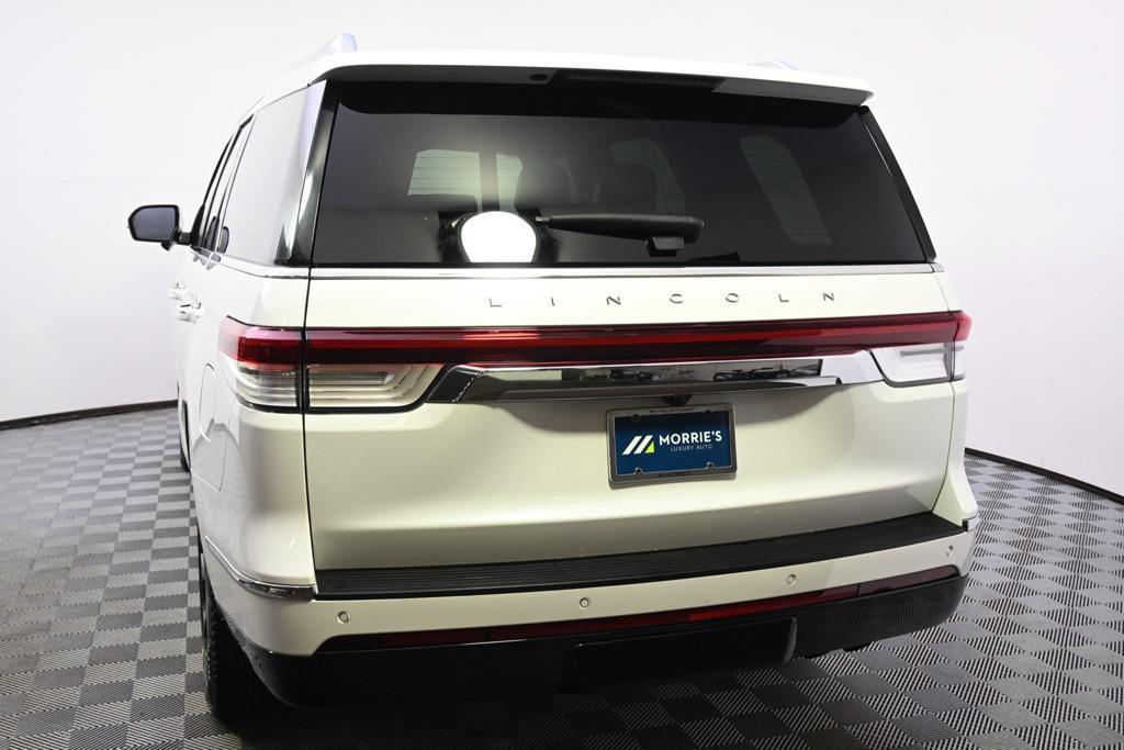 used 2024 Lincoln Navigator car, priced at $61,999
