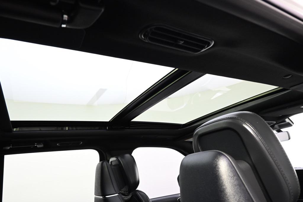 used 2024 Lincoln Navigator car, priced at $61,999