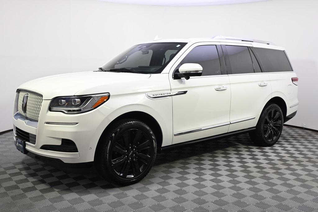 used 2024 Lincoln Navigator car, priced at $61,999