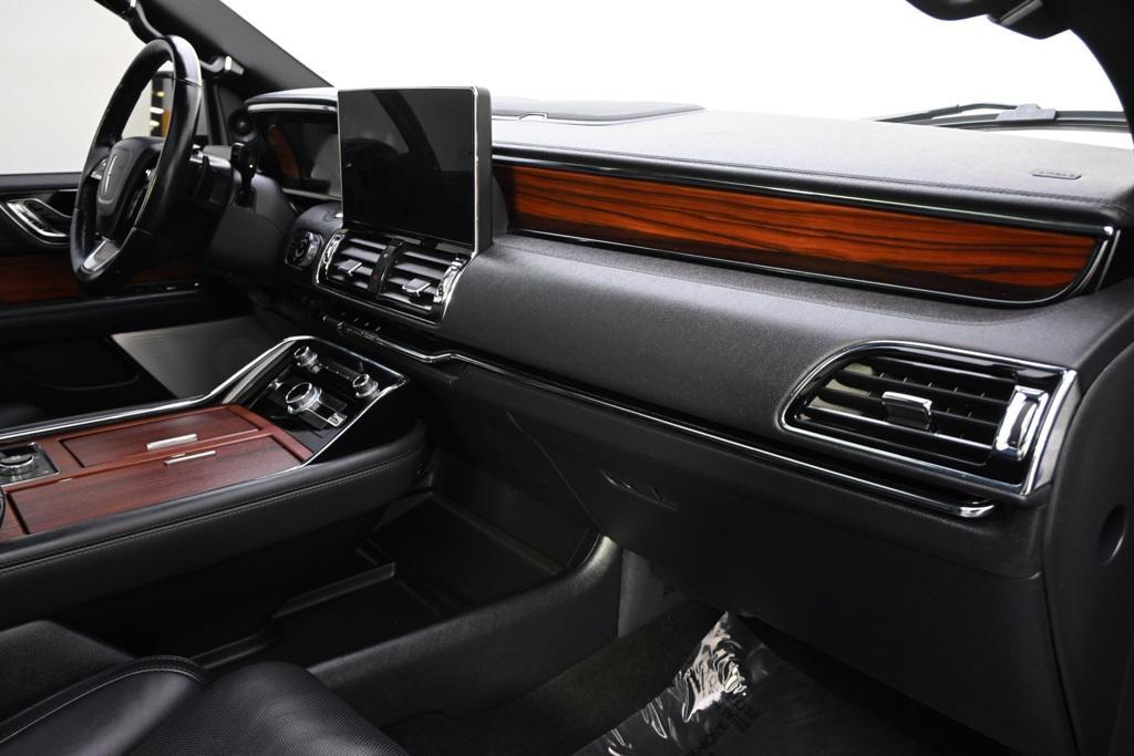 used 2024 Lincoln Navigator car, priced at $61,999