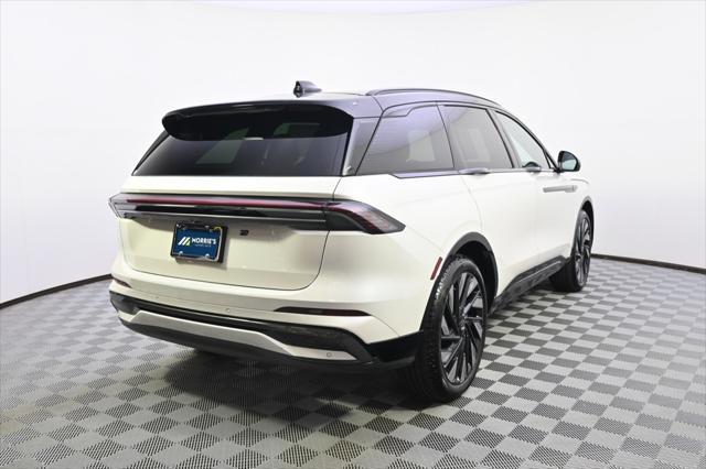 new 2025 Lincoln Nautilus car, priced at $67,375