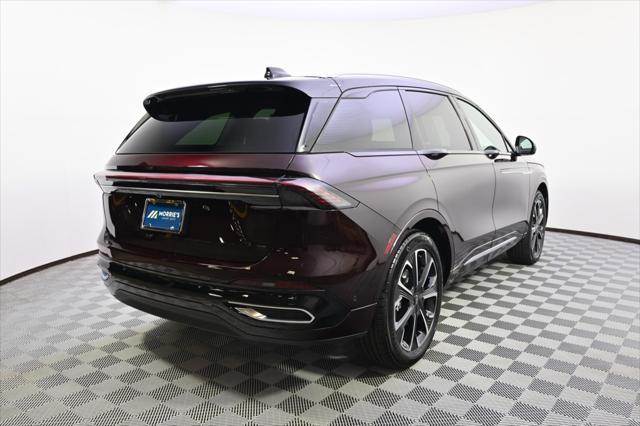 new 2024 Lincoln Nautilus car, priced at $61,296