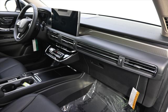 new 2025 Lincoln Corsair car, priced at $59,976