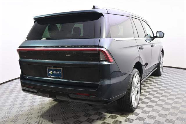new 2025 Lincoln Navigator car, priced at $103,115