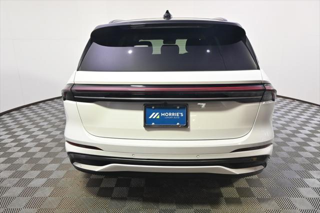 new 2025 Lincoln Nautilus car, priced at $61,999