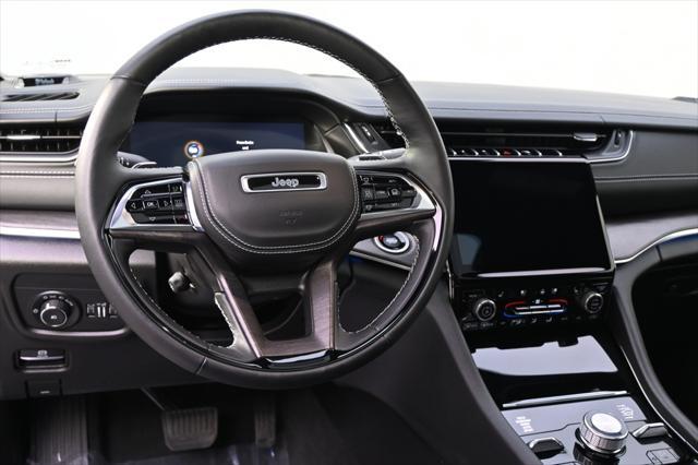 used 2022 Jeep Grand Cherokee car, priced at $37,555