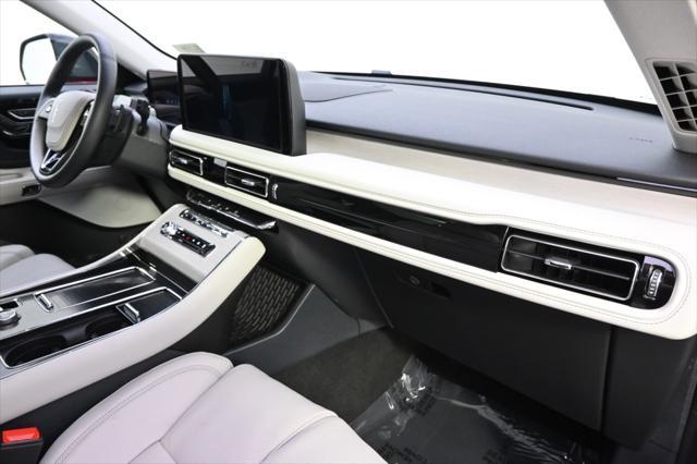 new 2025 Lincoln Aviator car, priced at $68,061