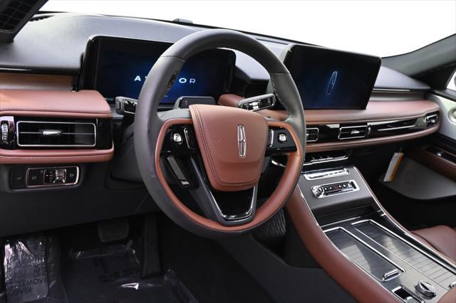 new 2025 Lincoln Aviator car, priced at $81,039