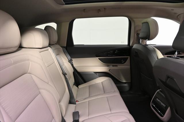 new 2025 Lincoln Nautilus car, priced at $57,403