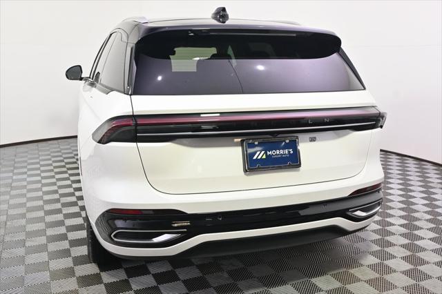 new 2025 Lincoln Nautilus car, priced at $57,403