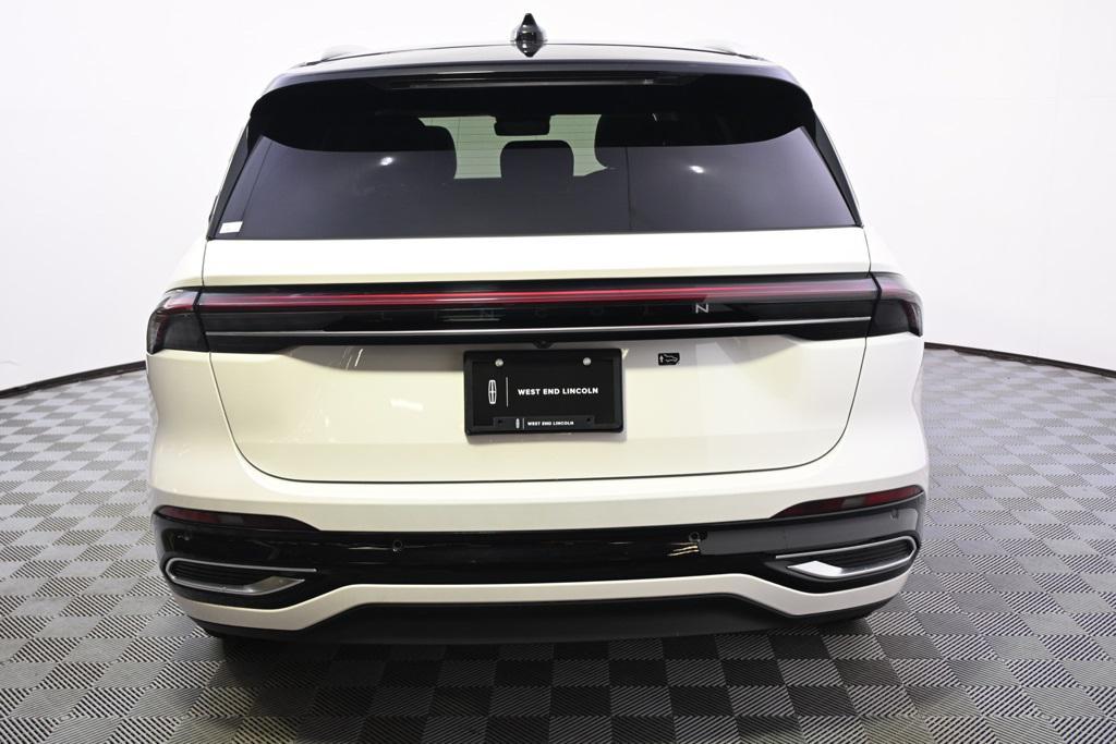 new 2025 Lincoln Nautilus car, priced at $58,999