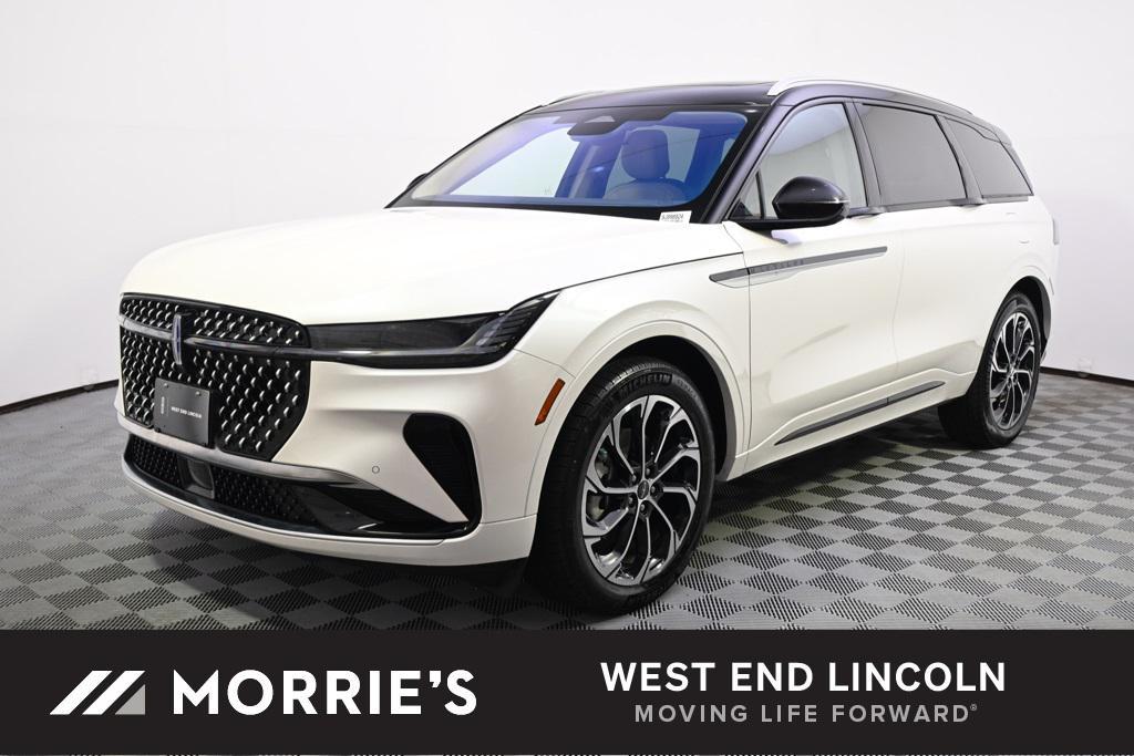 new 2025 Lincoln Nautilus car, priced at $58,999