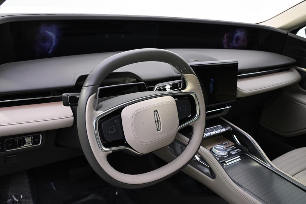 new 2025 Lincoln Nautilus car, priced at $58,999