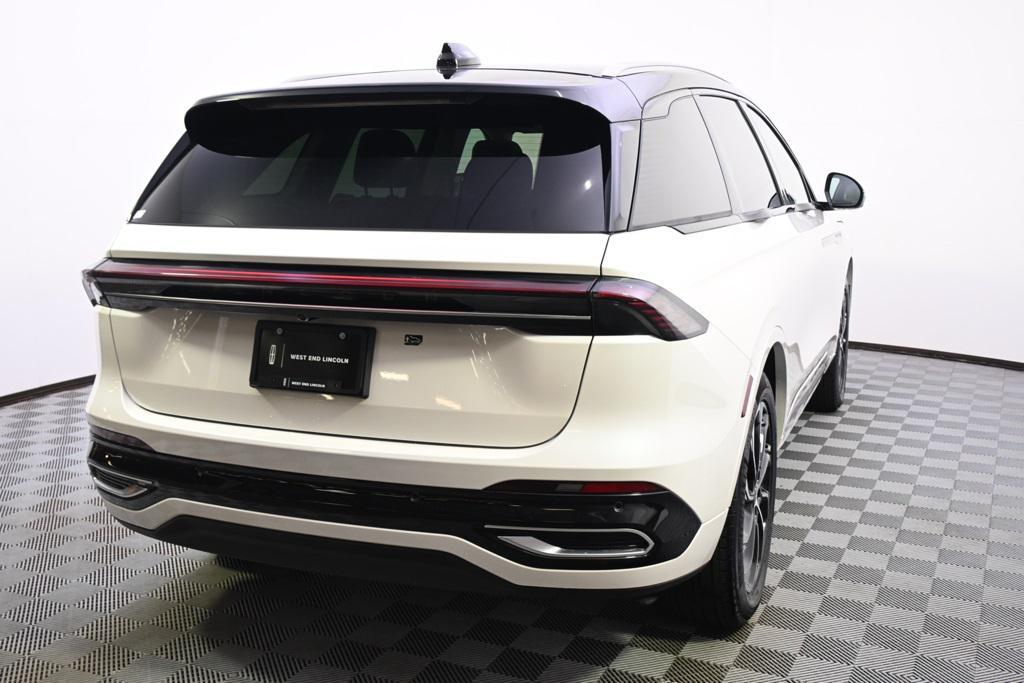 new 2025 Lincoln Nautilus car, priced at $58,999