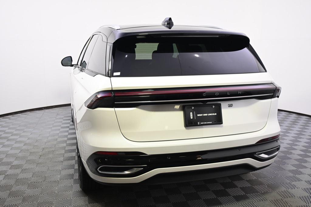 new 2025 Lincoln Nautilus car, priced at $58,999