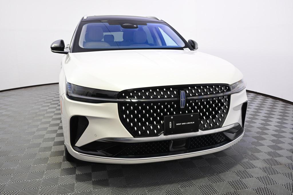 new 2025 Lincoln Nautilus car, priced at $58,999