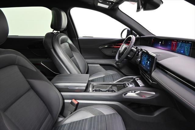 new 2025 Lincoln Nautilus car, priced at $61,999