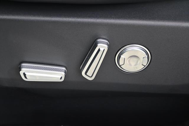 new 2025 Lincoln Nautilus car, priced at $61,999