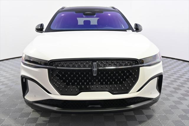 new 2025 Lincoln Nautilus car, priced at $60,310
