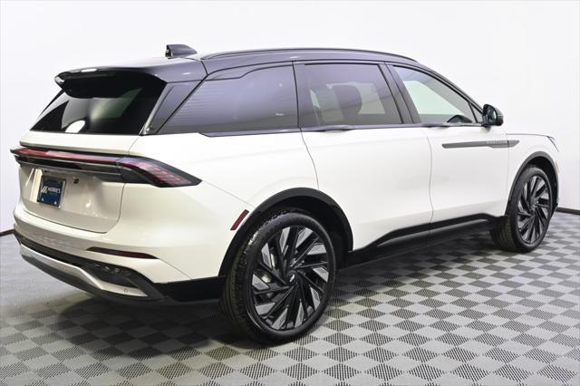 new 2025 Lincoln Nautilus car, priced at $60,310