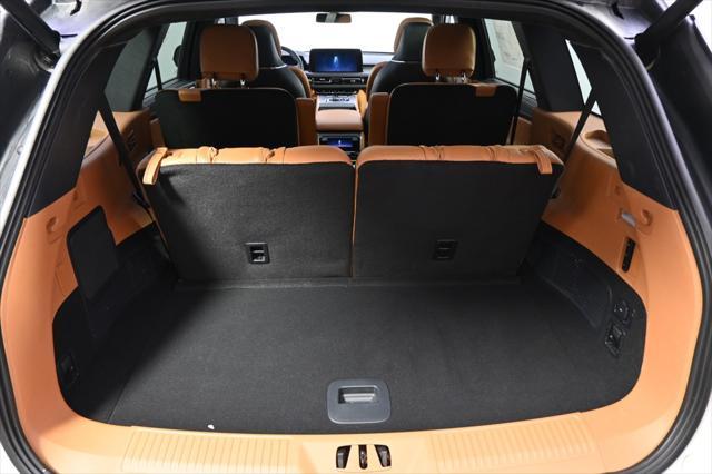 new 2025 Lincoln Aviator car, priced at $85,758