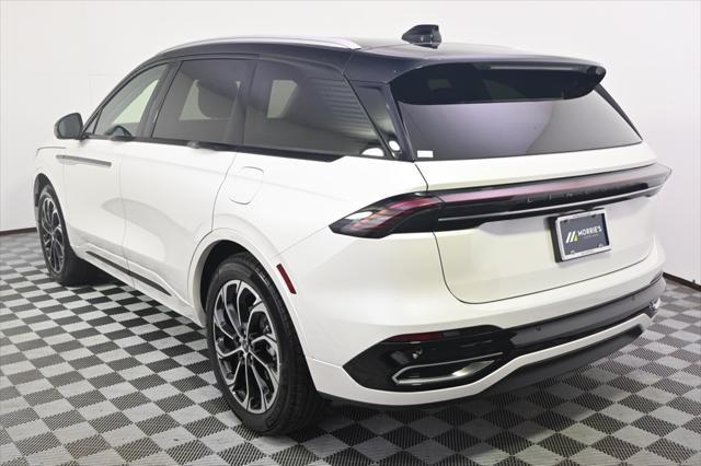 new 2025 Lincoln Nautilus car, priced at $60,999