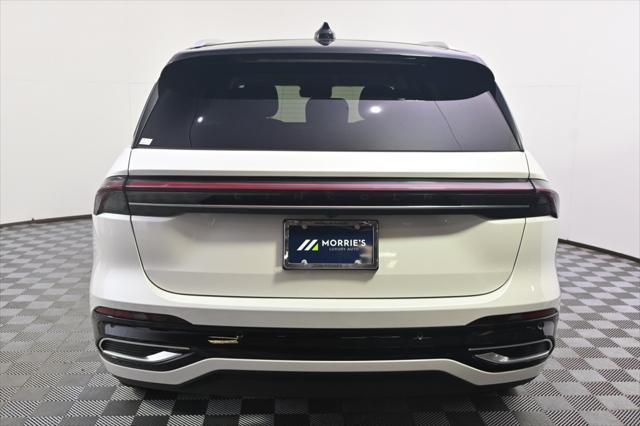 new 2025 Lincoln Nautilus car, priced at $60,999