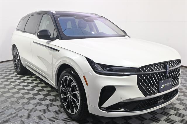 new 2025 Lincoln Nautilus car, priced at $60,999