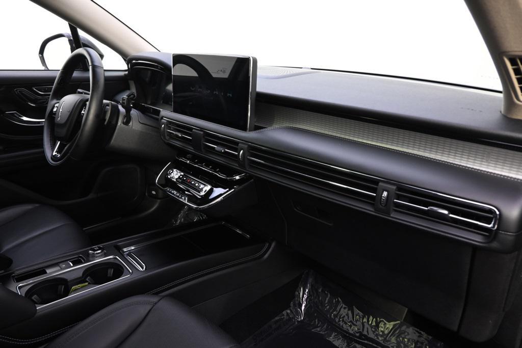 new 2025 Lincoln Corsair car, priced at $45,999