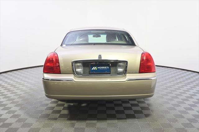 used 2011 Lincoln Town Car car, priced at $11,777