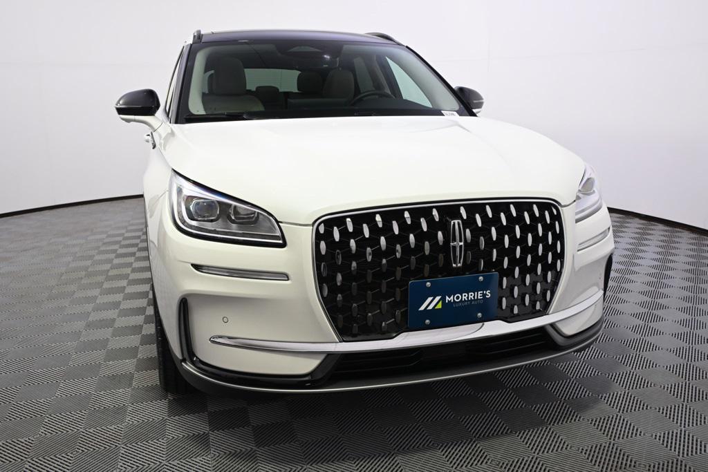 new 2025 Lincoln Corsair car, priced at $47,999