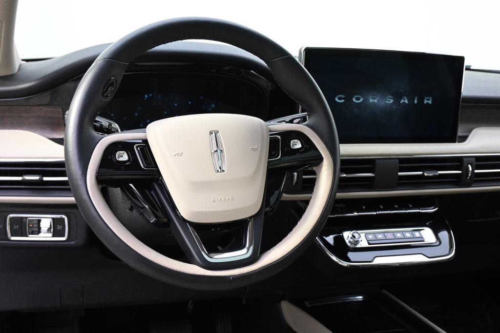 new 2025 Lincoln Corsair car, priced at $47,999
