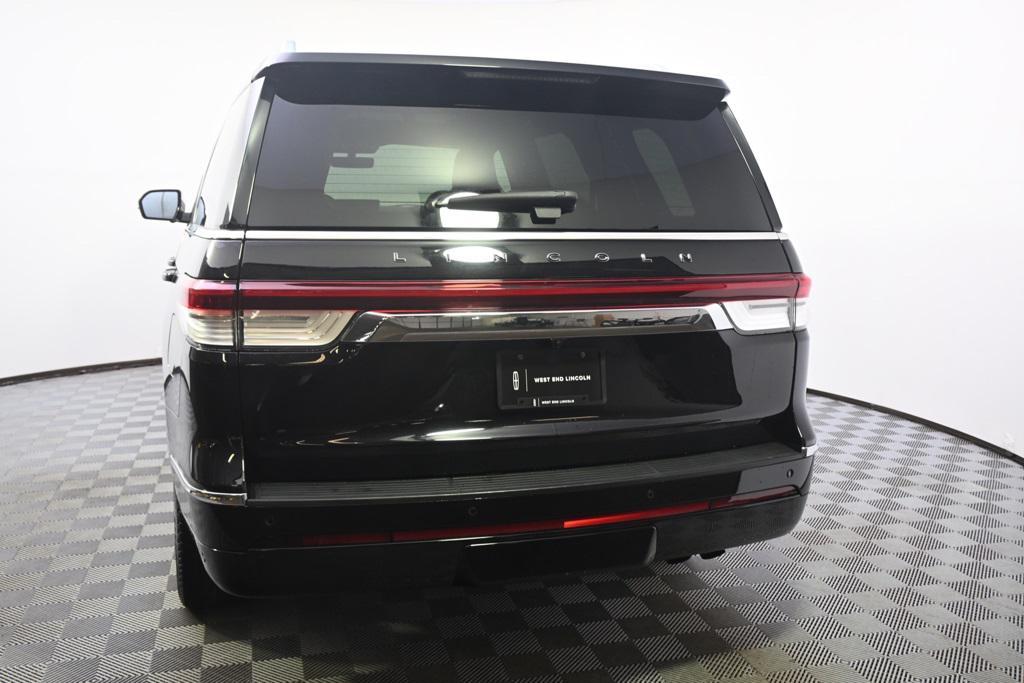 used 2022 Lincoln Navigator car, priced at $68,888