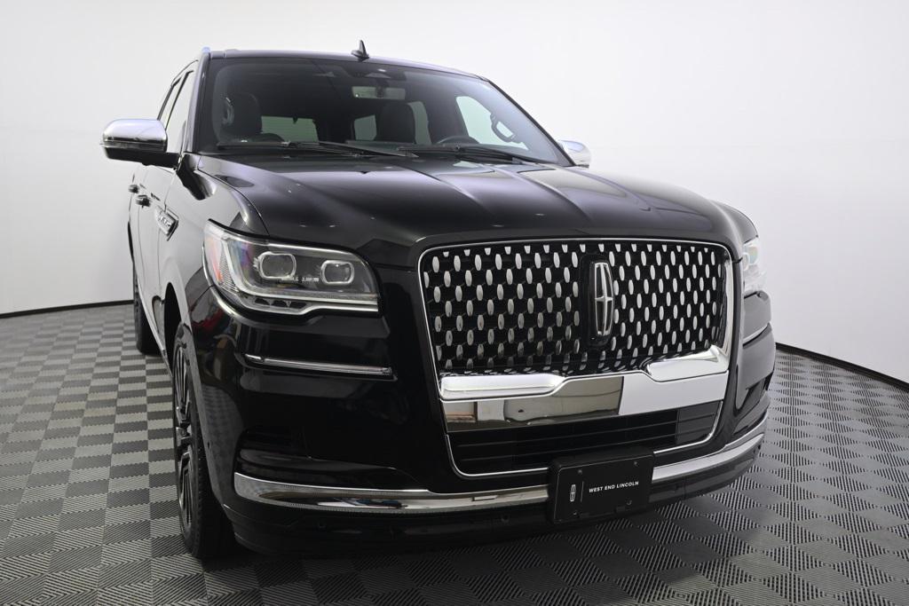 used 2022 Lincoln Navigator car, priced at $68,888