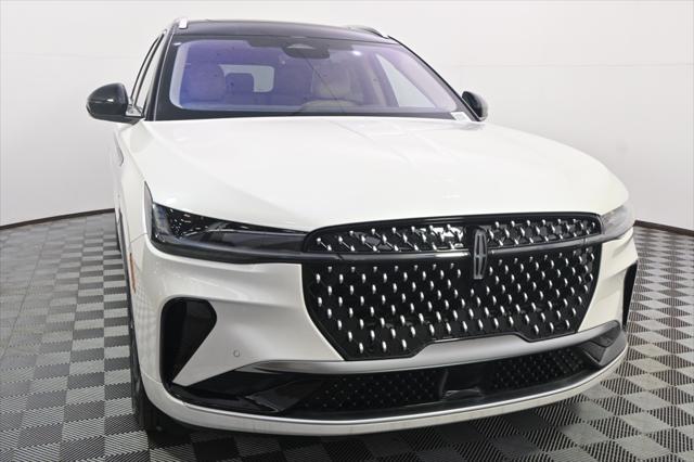 new 2025 Lincoln Nautilus car, priced at $59,277