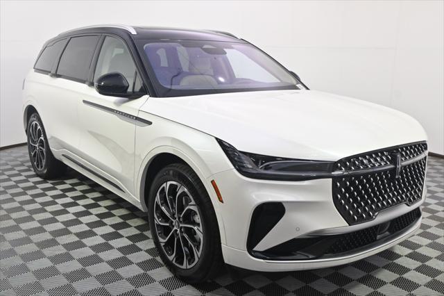 new 2025 Lincoln Nautilus car, priced at $59,277