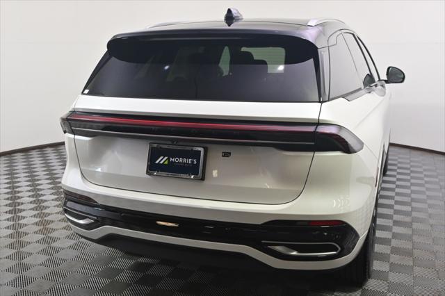 new 2025 Lincoln Nautilus car, priced at $59,277