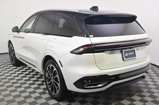 new 2025 Lincoln Nautilus car, priced at $59,277