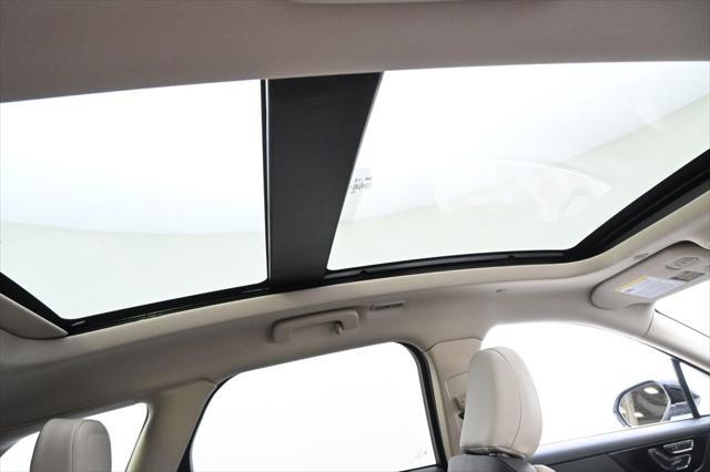 new 2025 Lincoln Corsair car, priced at $49,999