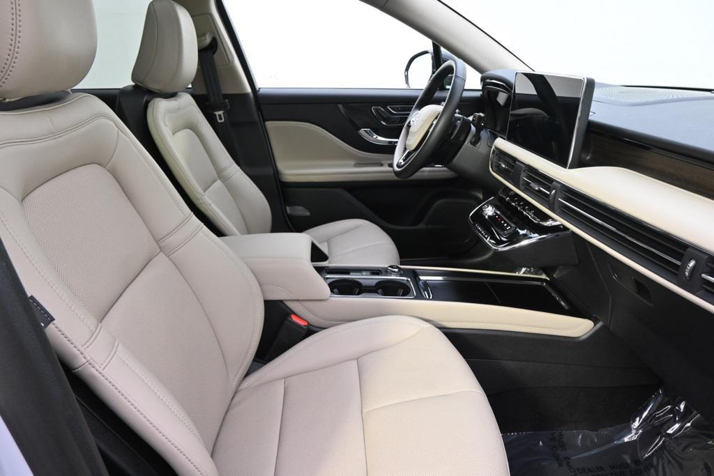 new 2025 Lincoln Corsair car, priced at $48,999
