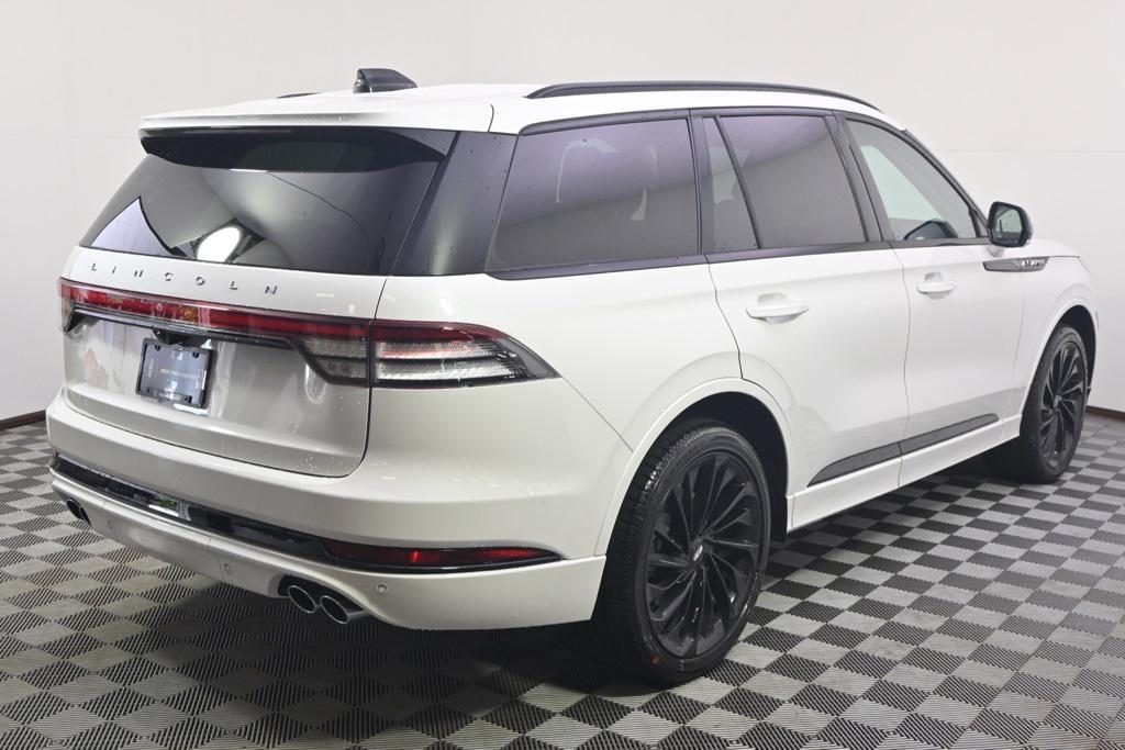 new 2025 Lincoln Aviator car, priced at $72,557