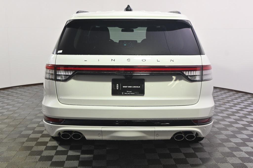 new 2025 Lincoln Aviator car, priced at $72,557