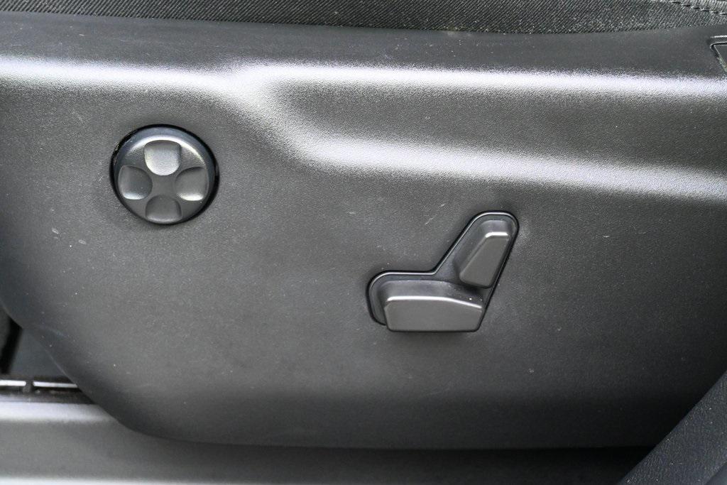 used 2021 Jeep Grand Cherokee car, priced at $28,999