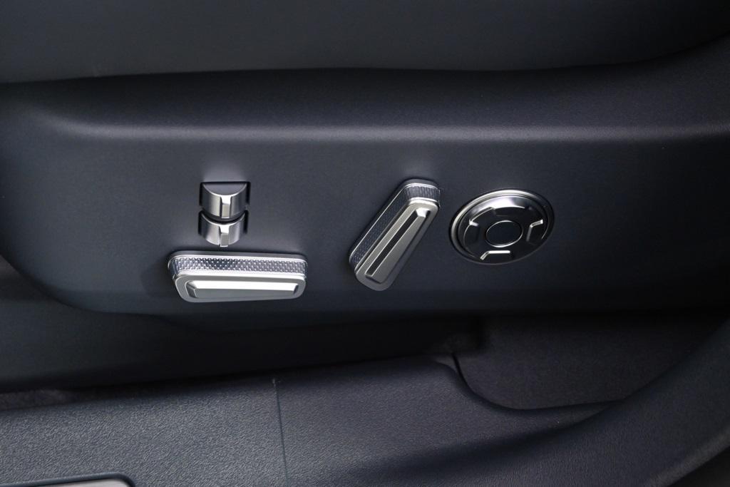 new 2026 Lincoln Nautilus car, priced at $79,380