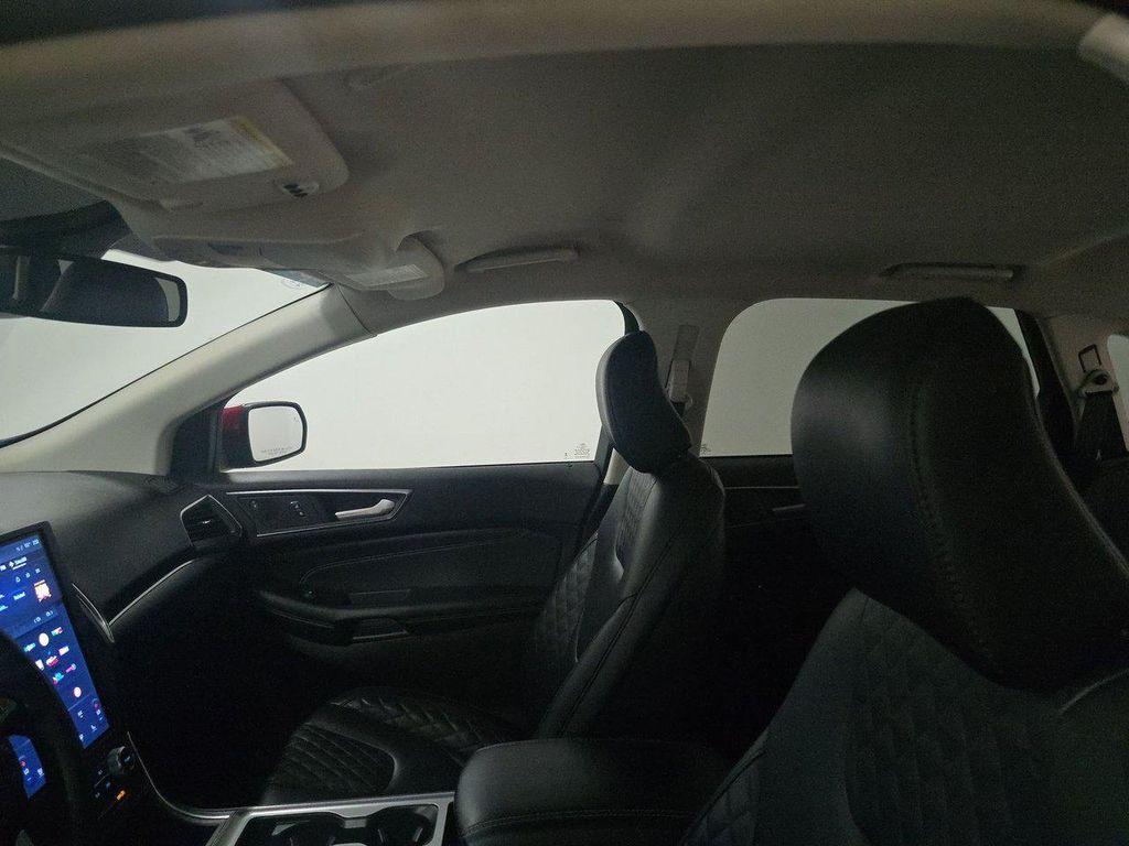 used 2024 Ford Edge car, priced at $27,399