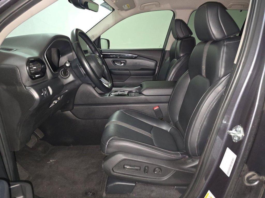 used 2023 Honda Pilot car, priced at $26,499