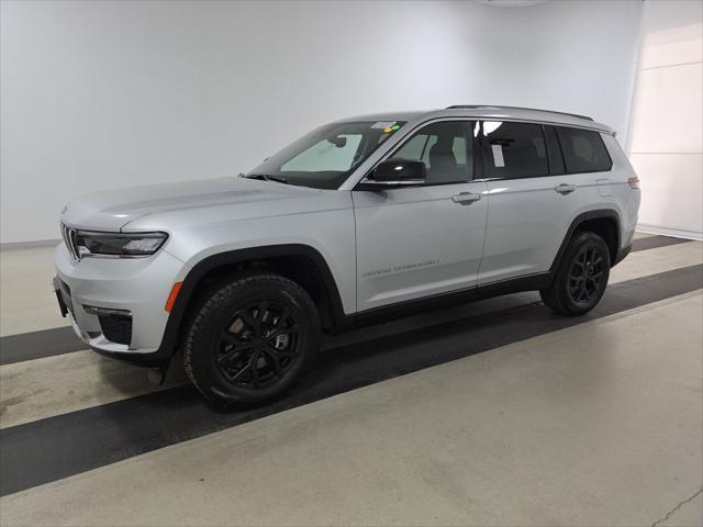 used 2023 Jeep Grand Cherokee L car, priced at $33,399