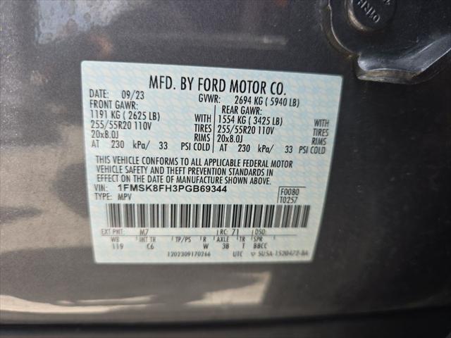 used 2023 Ford Explorer car, priced at $30,999