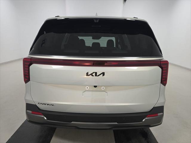 used 2025 Kia Carnival car, priced at $51,899